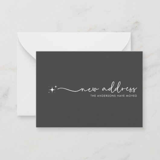 Modern minimalistisch nieuw adres handgeschreven s notitiekaartje (Voorkant)