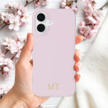 Modern minimalistisch roze gouden Initiaal monogra iPhone 16 Hoesje<br><div class="desc">Minimalistische Modern Initiaal Monogram Telefoonhoes. Creëer uw eigen gepersonaliseerde iPhone Case met aangepaste initiaal naam in roze en gouden kleur.</div>