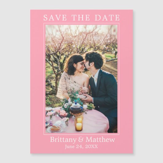 Modern Minimalistisch Roze Magnetisch Save the Dat (Voorkant)