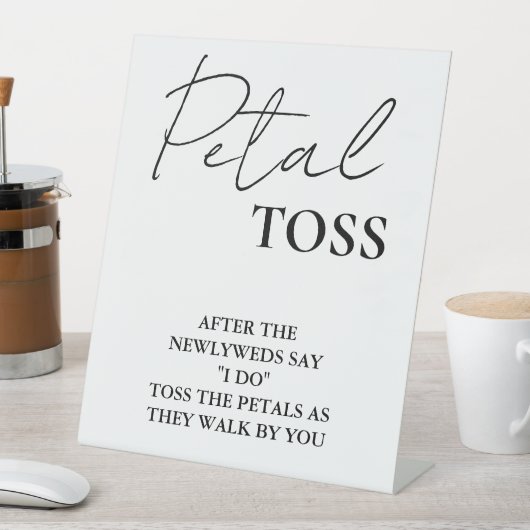 Modern minimalistisch script bruiloft bloemblaadje reclamebord met voetstuk (Insitu)