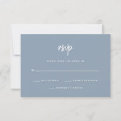 Modern minimalistisch script | Dusty Blue Wedding RSVP Kaartje (Voorkant)