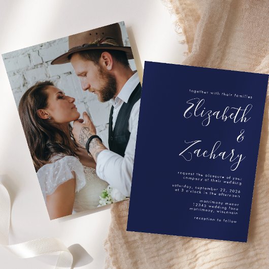 Modern minimalistisch script foto Navy Blue Weddin Kaart