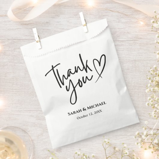 Modern Minimalistisch Script Hart Dank u bruiloft Bedankzakje (Geknipt)