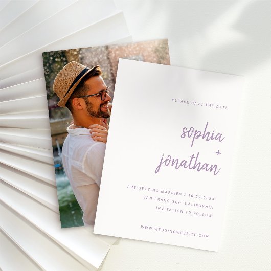Modern minimalistisch script lavendel | Foto Terug Save The Date