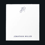 Modern minimalistisch Script Monogram wit Notitieblok<br><div class="desc">Houd al je notities georganiseerd met dit moderne minimalistische script monogram notitieblok. Met een slank en eenvoudig ontwerp is dit notitieblok ideaal voor gebruik thuis,  in de kantoor of onderweg. De witte achtergrond en aanpasbaar marineblauw script monogram maken dit notitieblok een stijlvolle toevoeging aan elke werkruimte.</div>