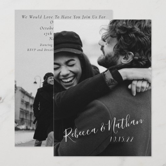 Modern minimalistisch script twee foto-bruiloft kaart (Voorkant / Achterkant)