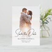 Modern minimalistisch script twee foto's elegante  save the date (Staand voorkant)