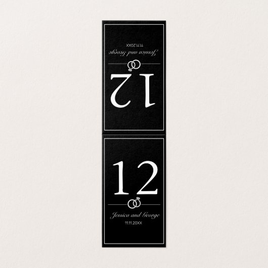Modern Minimalistisch Wit Zwart Tafelnummer Kaart (Buitenkant ongevouwen)