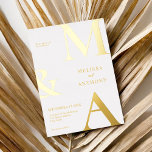 Modern minimalistisch witmonogram huwelijk folie uitnodiging<br><div class="desc">Moderne minimalistische Wit-Folie huwelijksuitnodiging. Biedt een vettige monogram typografie en een minimaal grafisch ontwerp. Pas tekst aan met alle details van uw speciale dag.</div>