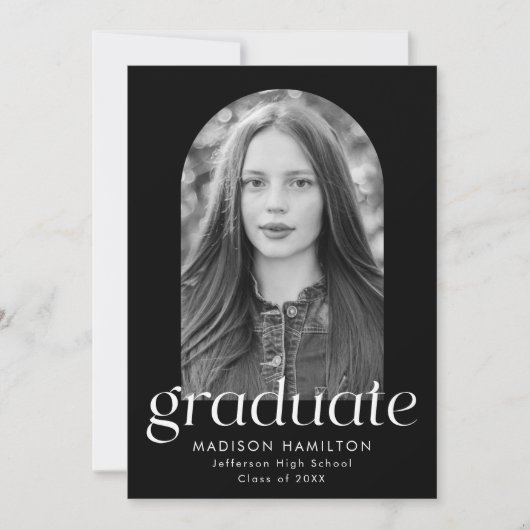 Modern minimalistisch zwart boog foto Afstuderen Aankondiging (Voorkant)