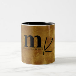 Modern minimalistisch zwart goudmonogram tweekleurige koffiemok