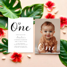 Modern minimalistisch zwart script 1e verjaardag f