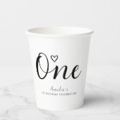 Modern minimalistisch zwart script 1e verjaardag papieren bekers (Voorkant)