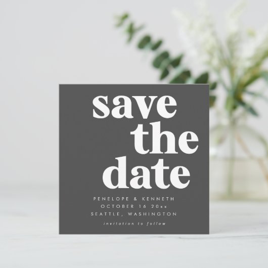 Modern minimalistisch zwart-wit, eenvoudig gebold save the date (Staand voorkant)