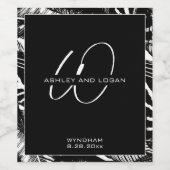Modern minimalistisch zwart-wit monogram huwelijk wijn etiket (Enkel label)