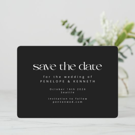 Modern minimalistisch zwart wit zwart, eenvoudig h save the date (Staand voorkant)