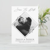 Modern Minimalistische Zwart-Wit Foto Save The Date (Staand voorkant)