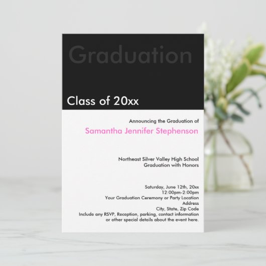 Modern Minimilast Black White Roze Afstuderen Kaart (Staand voorkant)