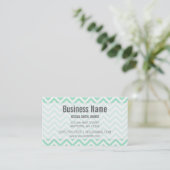 Modern Mint en White Chevron Pattern Visitekaartje (Staand voorkant)