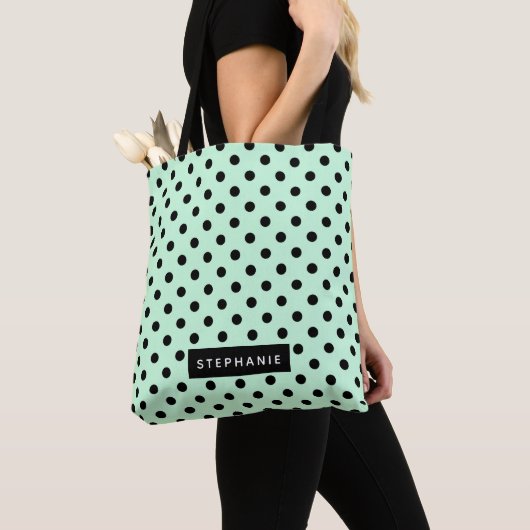 Modern Mint Green Black Polka Dot gepersonaliseerd Tote Bag (Dichtbij)