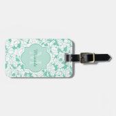 Modern Mint Green Floral Girly Monogram met naam Bagagelabel (Voorkant horizontaal)