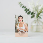 Modern Model Professionele Foto Perzik Roze Visitekaartje (Staand voorkant)