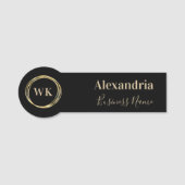 Modern Monogram Black Gold Employee Naamplaatje (Voorkant)