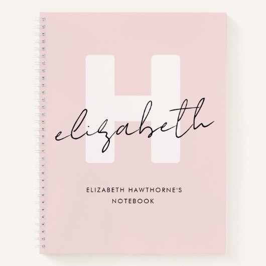 Modern Monogram Girly Script Blush Pink Initiaal Notitieboek (Voorkant)