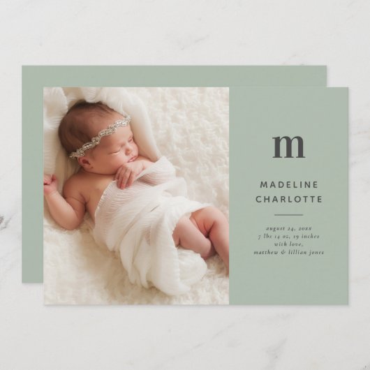 Modern Monogram Groene Foto Geboortedatum Aankondiging (Voorkant / Achterkant)