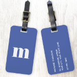 Modern Monogram Initiaal Bagagelabel<br><div class="desc">Moderne kleine hoesje typografie minimalistisch ontwerp van het monogram initiaal dat kan worden veranderd om zich aan te passen,  samen met de details op de achterzijde. Wit op een blauwe achtergrond.</div>