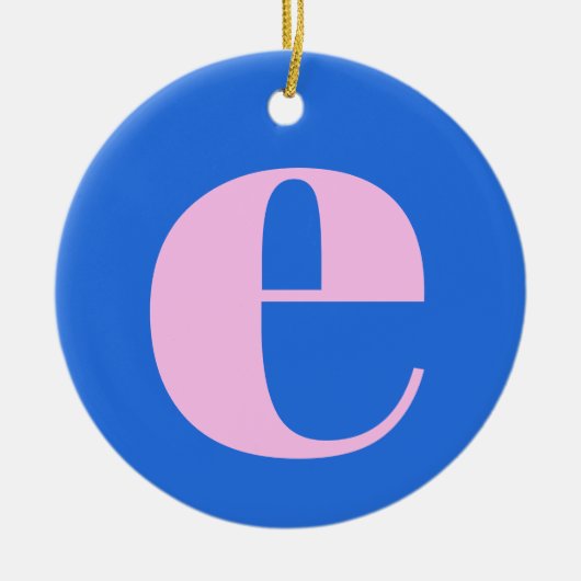 Modern Monogram Initiaal Letter helderblauw roze Keramisch Ornament (Voorkant)