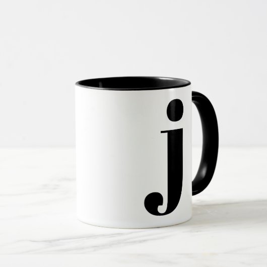 Modern Monogram Initiaal Letter J Black en White Mok (Voorkant rechts)