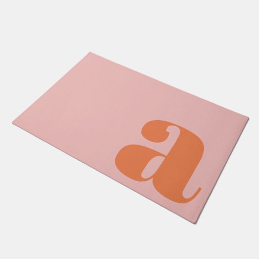 Modern Monogram Initiaal Letter Pastel Roze Sinaas Deurmat (Schuin)