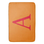Modern Monogram Initiaal Letter Trendy Oranje Red Badmat (Voorkant Verticaal)