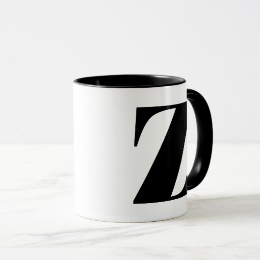 Modern Monogram Initiaal Letter Z Black en White Mok (Voorkant rechts)