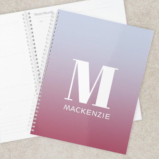 Modern Monogram Initiaal Naam Roze Blauw Verloop Planner