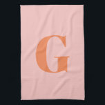 Modern Monogram Initiaal Pastel Roze en Oranje Theedoek<br><div class="desc">Vergif modern monogram met de letter van je keuze,  in pastelroze en oranje.</div>