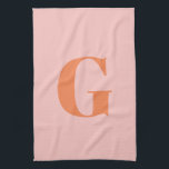 Modern Monogram Initiaal Pastel Roze en Oranje Theedoek<br><div class="desc">Vergif modern monogram met de letter van je keuze,  in pastelroze en oranje.</div>