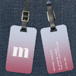 Modern Monogram Initiaal Roze Blauw Gradiënt Bagagelabel<br><div class="desc">Moderne onderste hoesje typografie minimalistisch monogram initiaal ontwerp dat kan worden gewijzigd om te personaliseren,  samen met de details op de achterkant. Wit op een roze tot bleek blauwe achtergrond.</div>