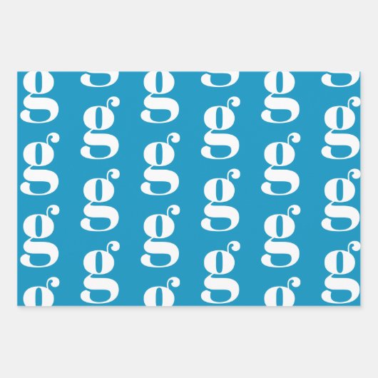 Modern monogram lichtblauw wit custom initiaal inpakpapier vel (Voorkant)