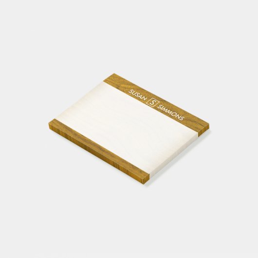 Modern Monogram met naam op houtafdrukken Post-it® Notes (Schuin)