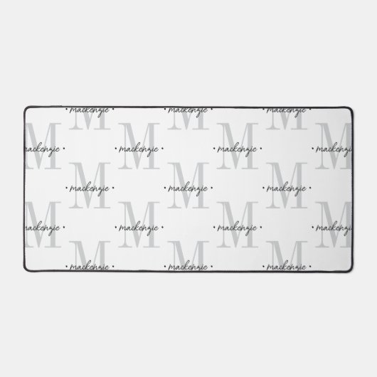 Modern Monogram Minimal Black White Bureaumat (Voorkant)