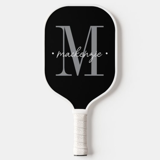 Modern Monogram Minimal Black White Pickleball Paddle (Voorkant)