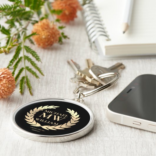 Modern Monogram Naam Initialen Zwart Goud Golfer Sleutelhanger (Zijkant)