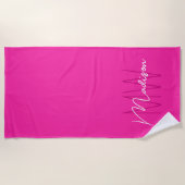 Modern Monogram Naam Script Roze Strandlaken (Voorkant)