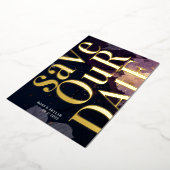 Modern Monogram Paarse Vall Wedding Folie Uitnodiging (Gedraaid)