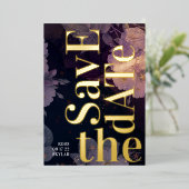 Modern Monogram Paarse Vall Wedding Folie Uitnodiging (Staand Voorkant)