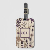 Modern Monogram Paarse Wildflowers Bagagelabel (Voorkant (verticaal))