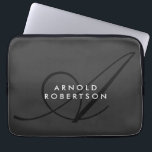 Modern Monogram Plain Grey Trendy Laptop Sleeve<br><div class="desc">Eenvoudig minimalistische Design. Ze zijn allemaal eenvoudig, aantrekkelijk, uniek.</div>