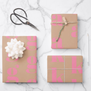 Modern monogram roze beige custom initiaal letter inpakpapier vel